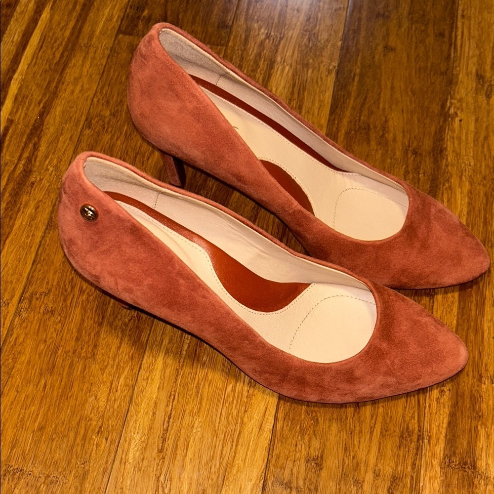 Taryn Rose Terracotta Suede Pointed Toe Heels Size 8 Comfort Pumps - Picture 2 of 10